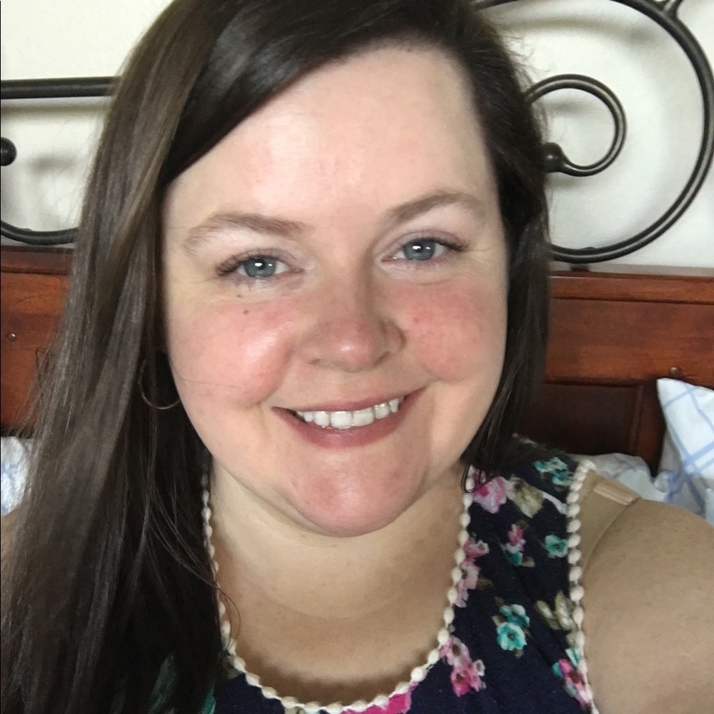 Meet your Posher, Andrea